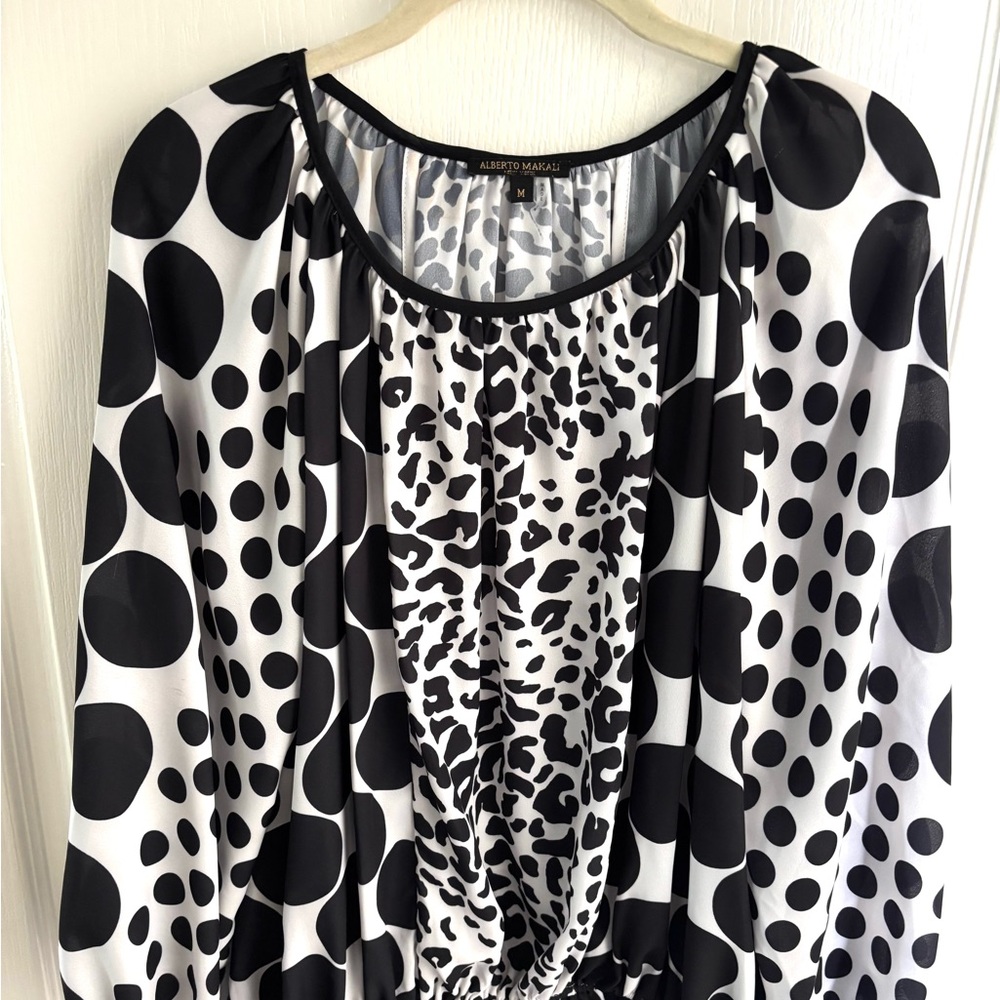 Alberto Makali Black and White Relaxed Ruched Blouse